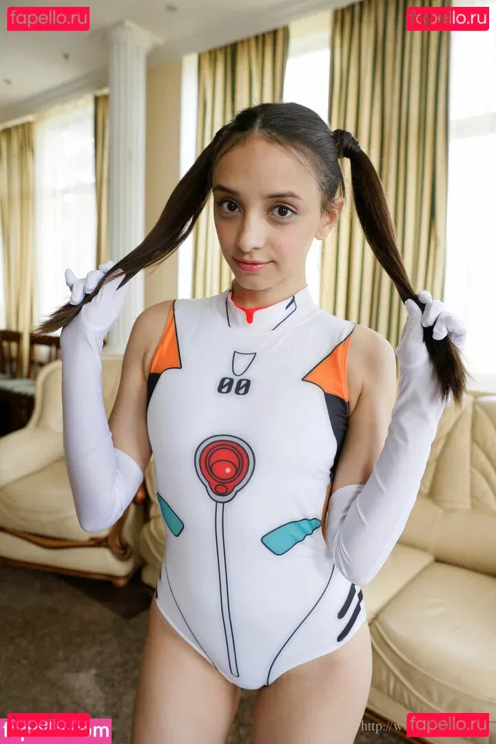 Olivia Linz Onlyfans Photo Gallery 