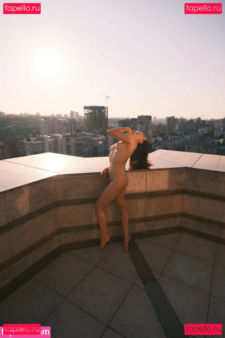 Olivia Linz Onlyfans Photo Gallery 