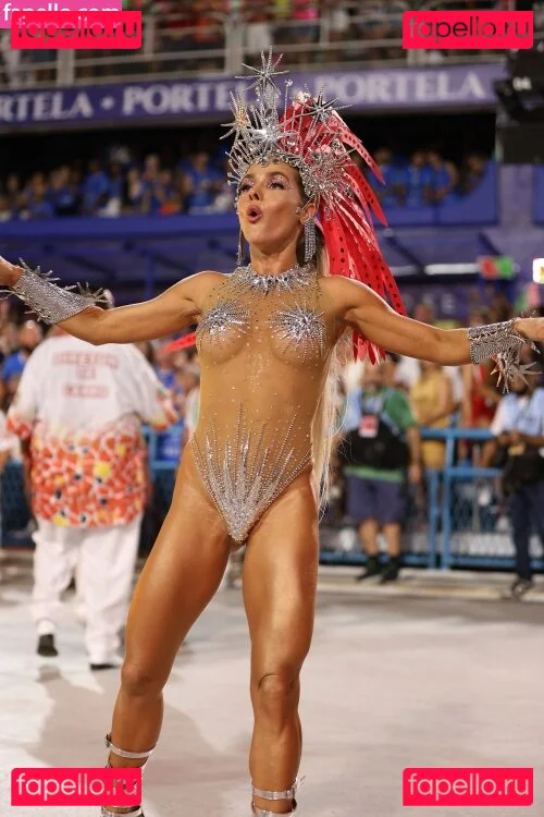 Monique Alfradique Onlyfans Photo Gallery 