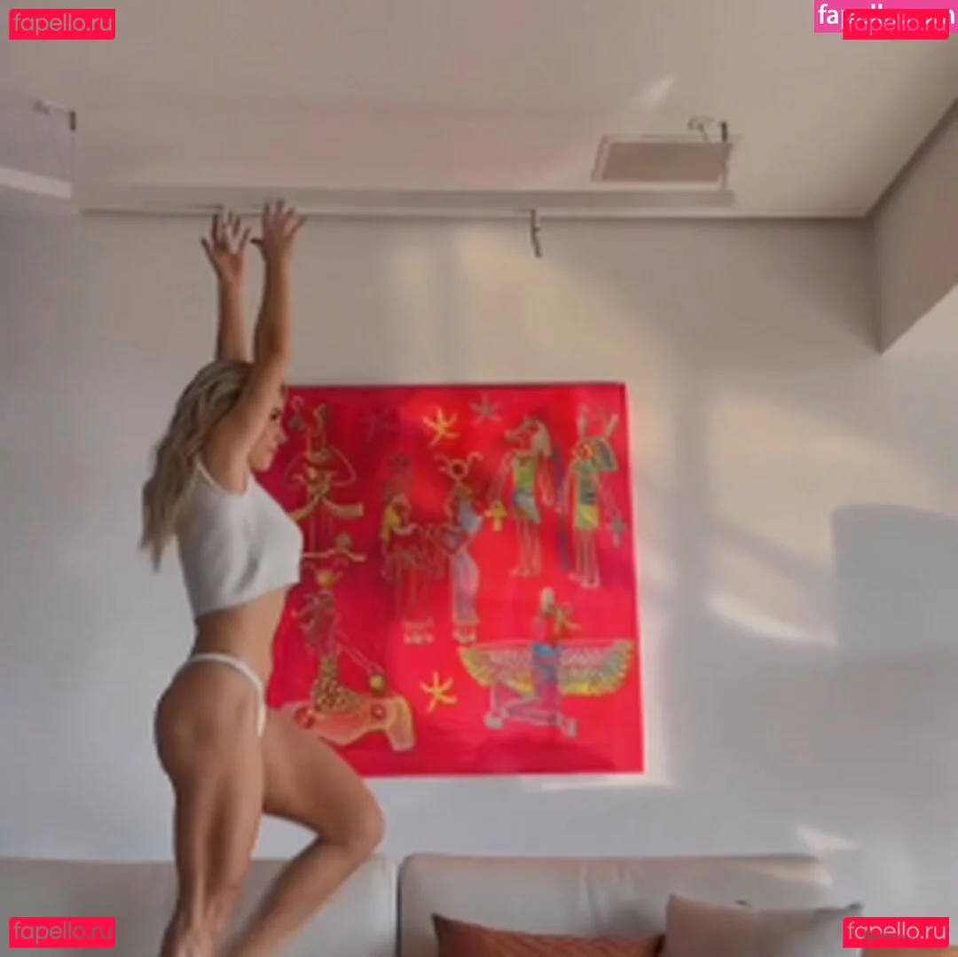 Monique Alfradique Onlyfans Photo Gallery 