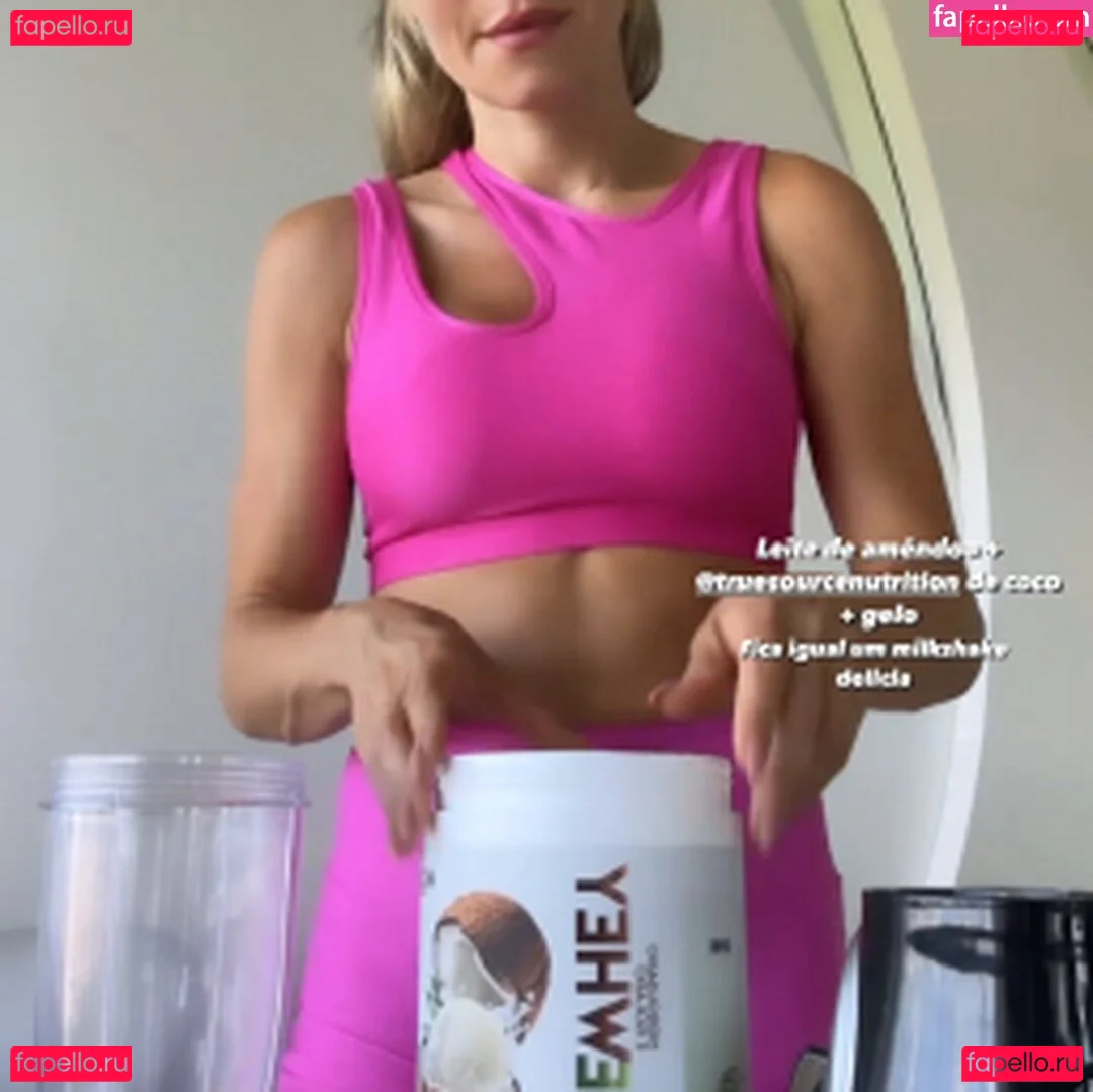 Monique Alfradique Onlyfans Photo Gallery 