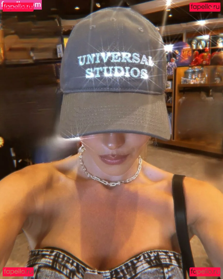 Monique Alfradique Onlyfans Photo Gallery 