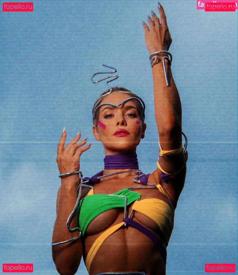 Monique Alfradique Onlyfans Photo Gallery 