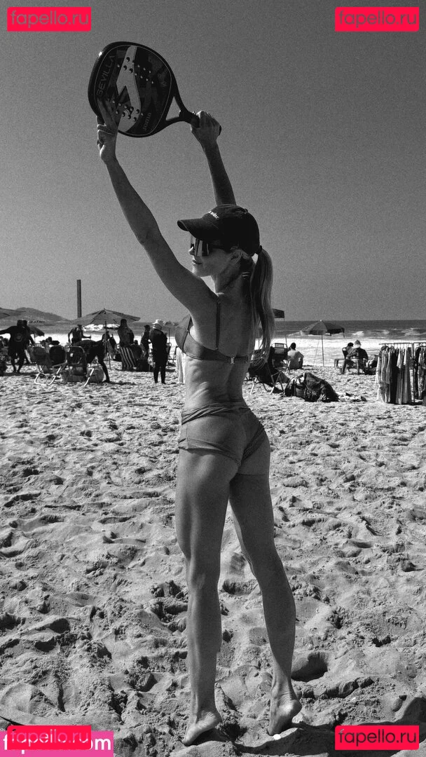 Monique Alfradique Onlyfans Photo Gallery 