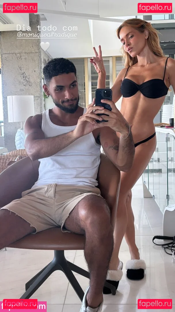 Monique Alfradique Onlyfans Photo Gallery 