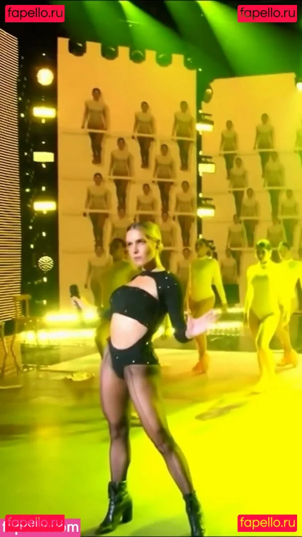 Monique Alfradique Onlyfans Photo Gallery 