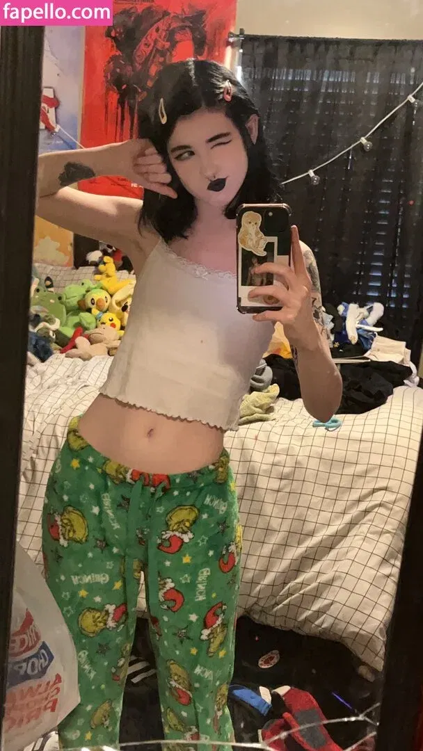 Sushiflavoredmilk Onlyfans Photo Gallery 