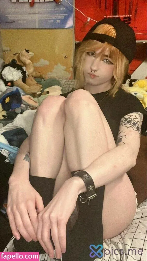 Sushiflavoredmilk Onlyfans Photo Gallery 