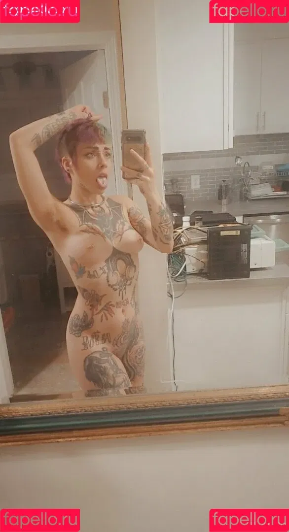 littlespittle Onlyfans Photo Gallery 