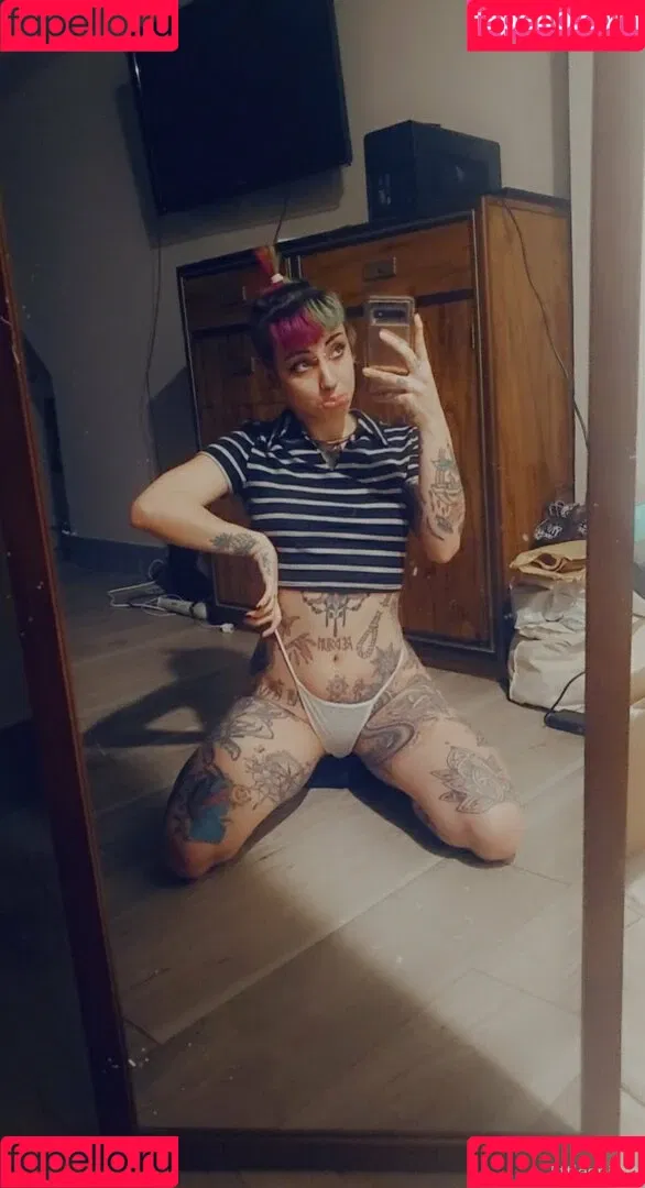 littlespittle Onlyfans Photo Gallery 