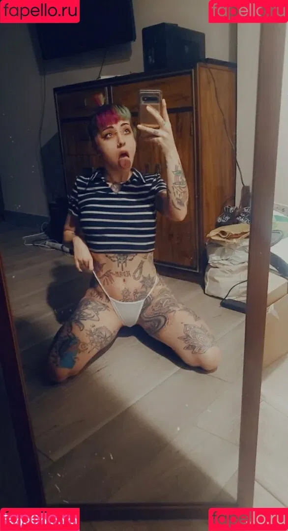 littlespittle Onlyfans Photo Gallery 