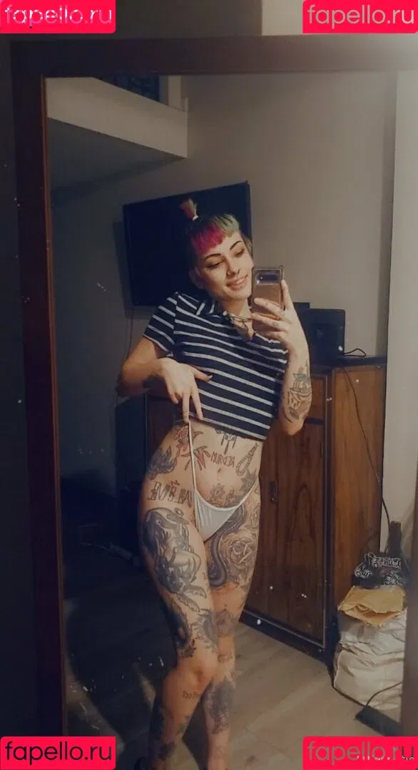 littlespittle Onlyfans Photo Gallery 