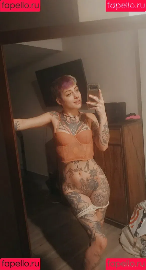 littlespittle Onlyfans Photo Gallery 