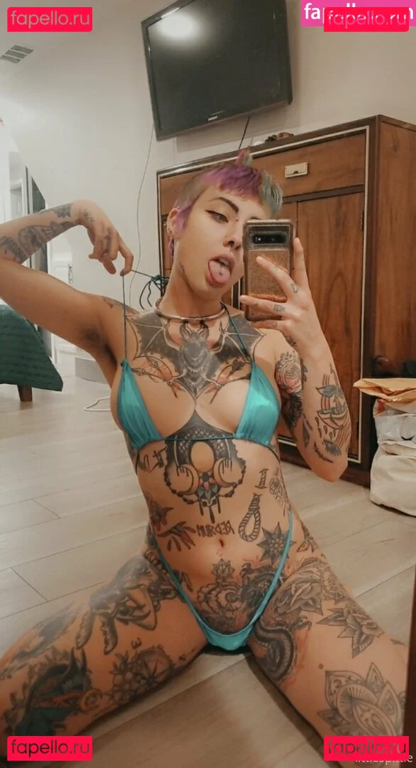 littlespittle Onlyfans Photo Gallery 