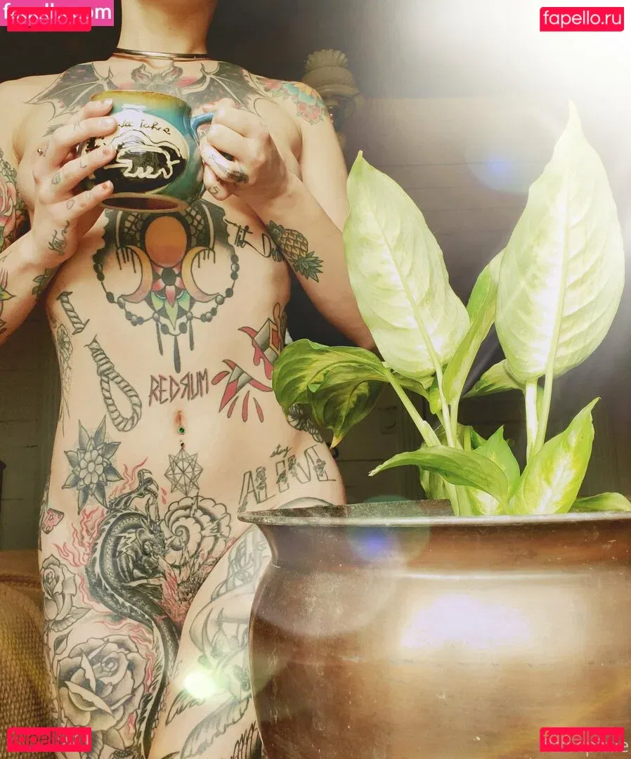 littlespittle Onlyfans Photo Gallery 