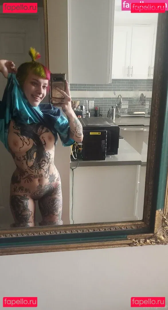 littlespittle Onlyfans Photo Gallery 