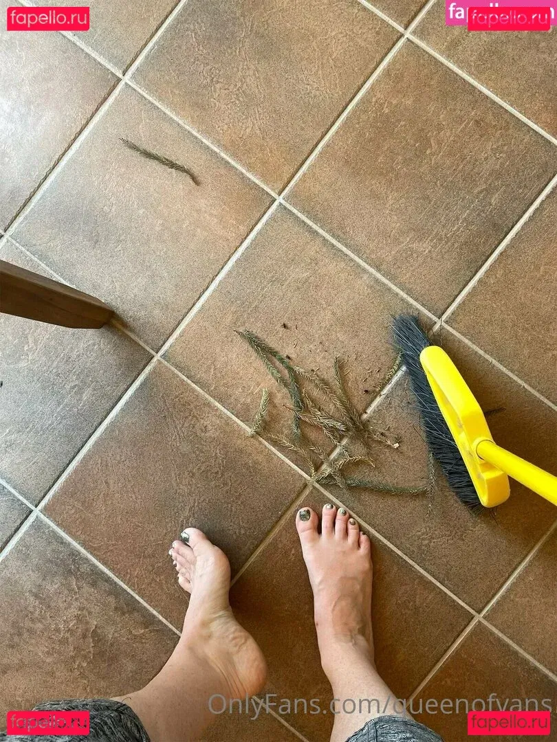 queenofvans Onlyfans Photo Gallery 