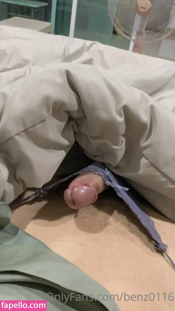 Benz Sang Onlyfans Photo Gallery 