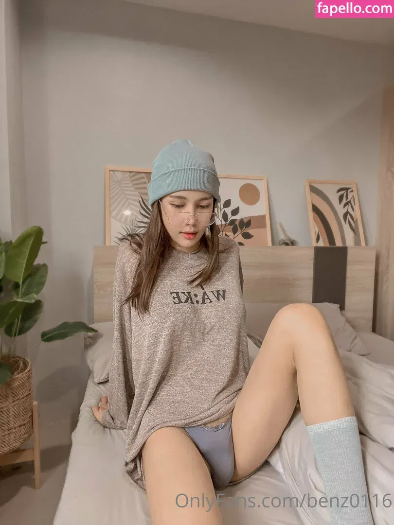 Benz Sang Onlyfans Photo Gallery 