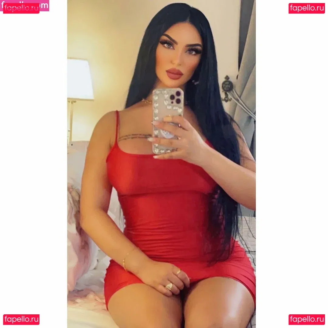 Wejdan Benarous Onlyfans Photo Gallery 