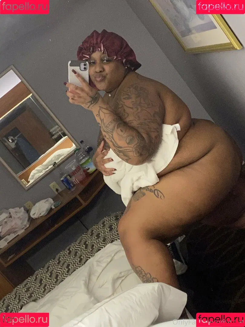 justfat Onlyfans Photo Gallery 