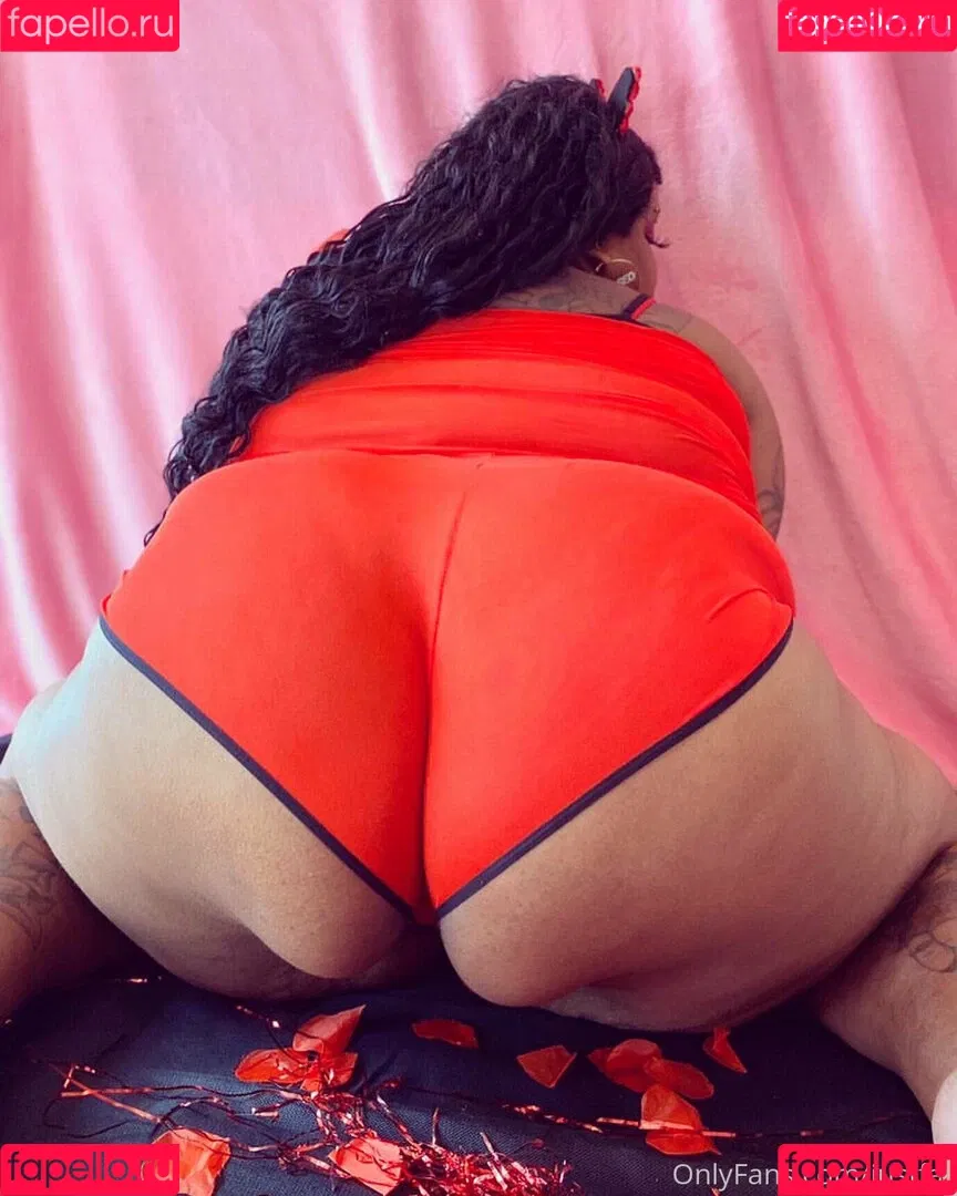 justfat Onlyfans Photo Gallery 