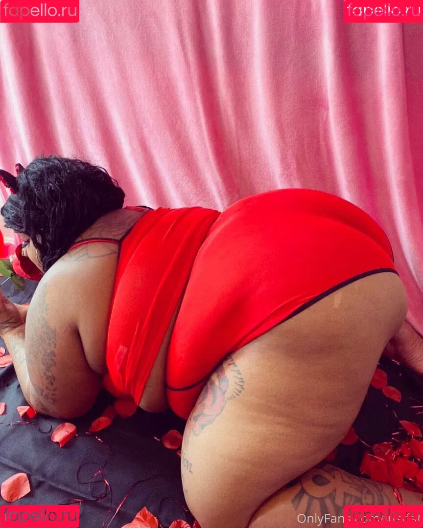justfat Onlyfans Photo Gallery 