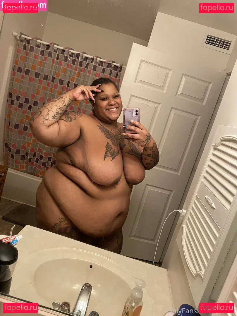 justfat Onlyfans Photo Gallery 