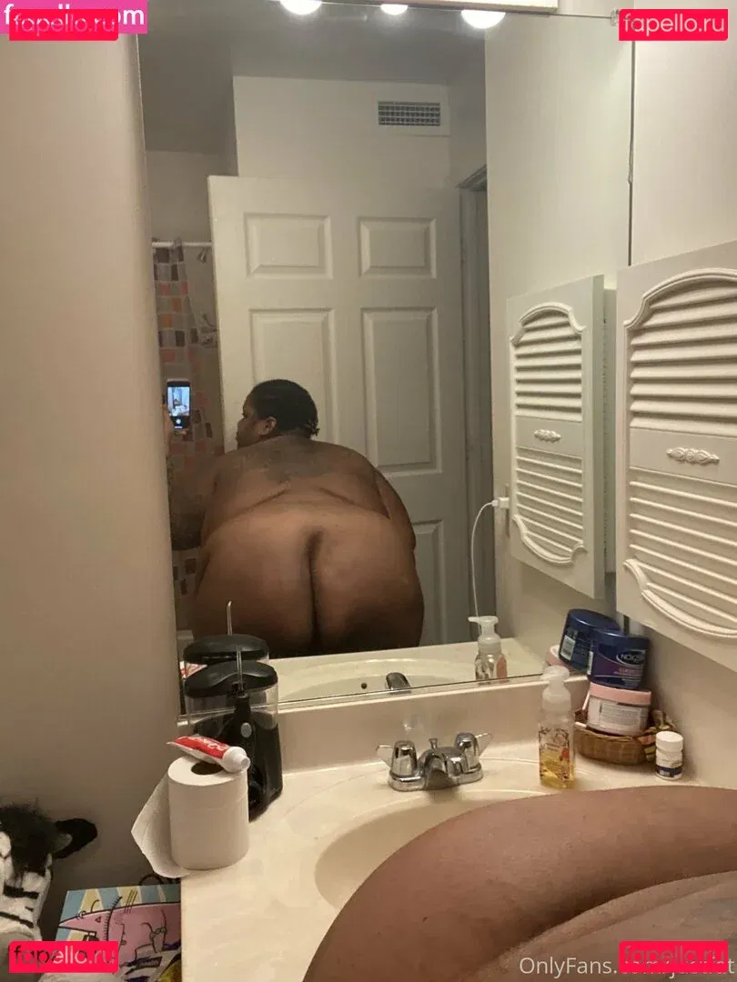 justfat Onlyfans Photo Gallery 
