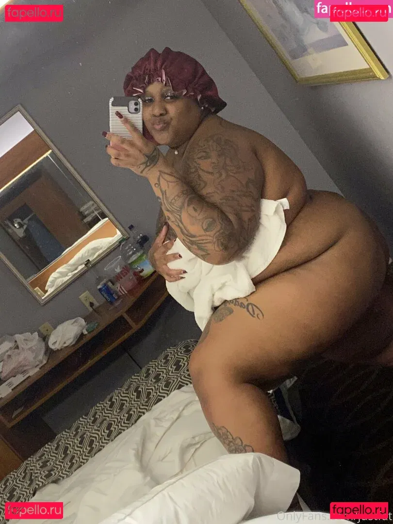 justfat Onlyfans Photo Gallery 