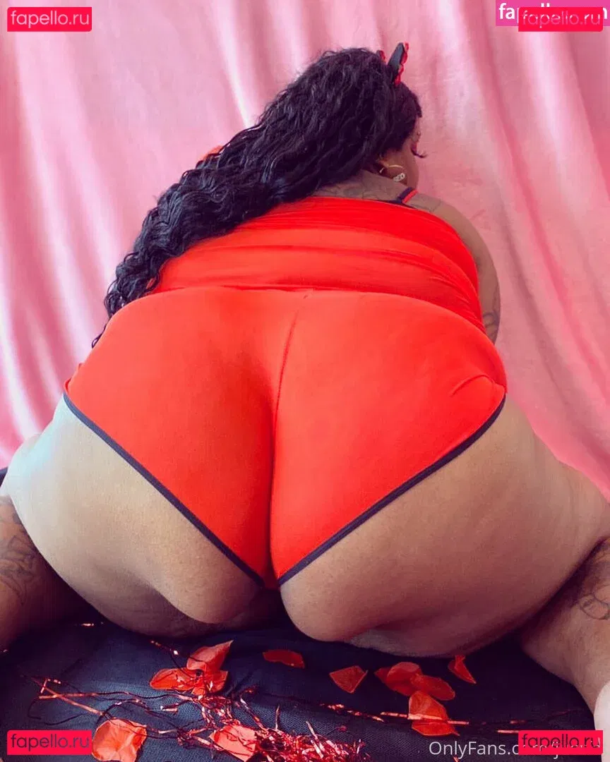 justfat Onlyfans Photo Gallery 