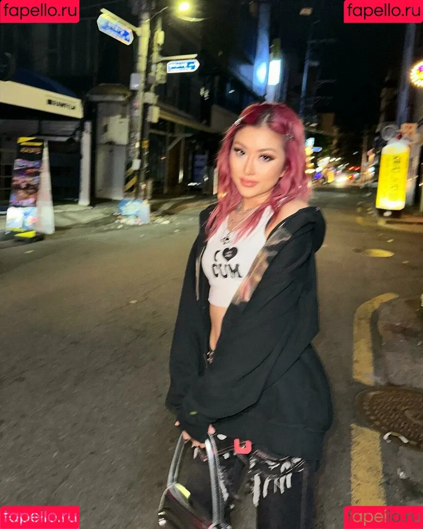 DJ Camgirl Onlyfans Photo Gallery 