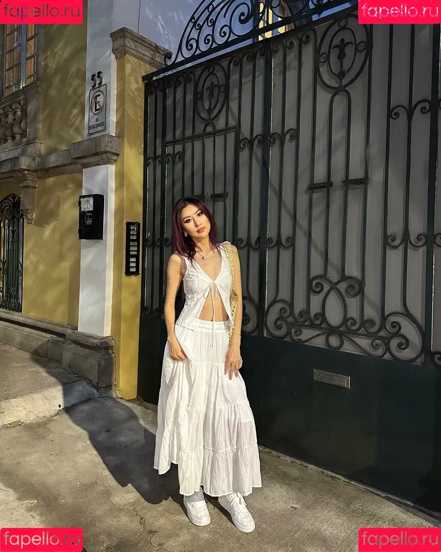 DJ Camgirl Onlyfans Photo Gallery 