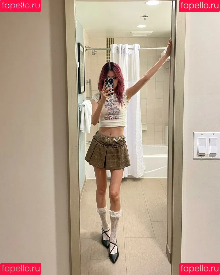 DJ Camgirl Onlyfans Photo Gallery 