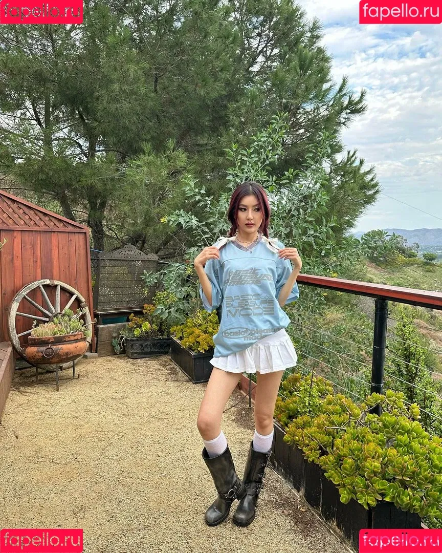 DJ Camgirl Onlyfans Photo Gallery 