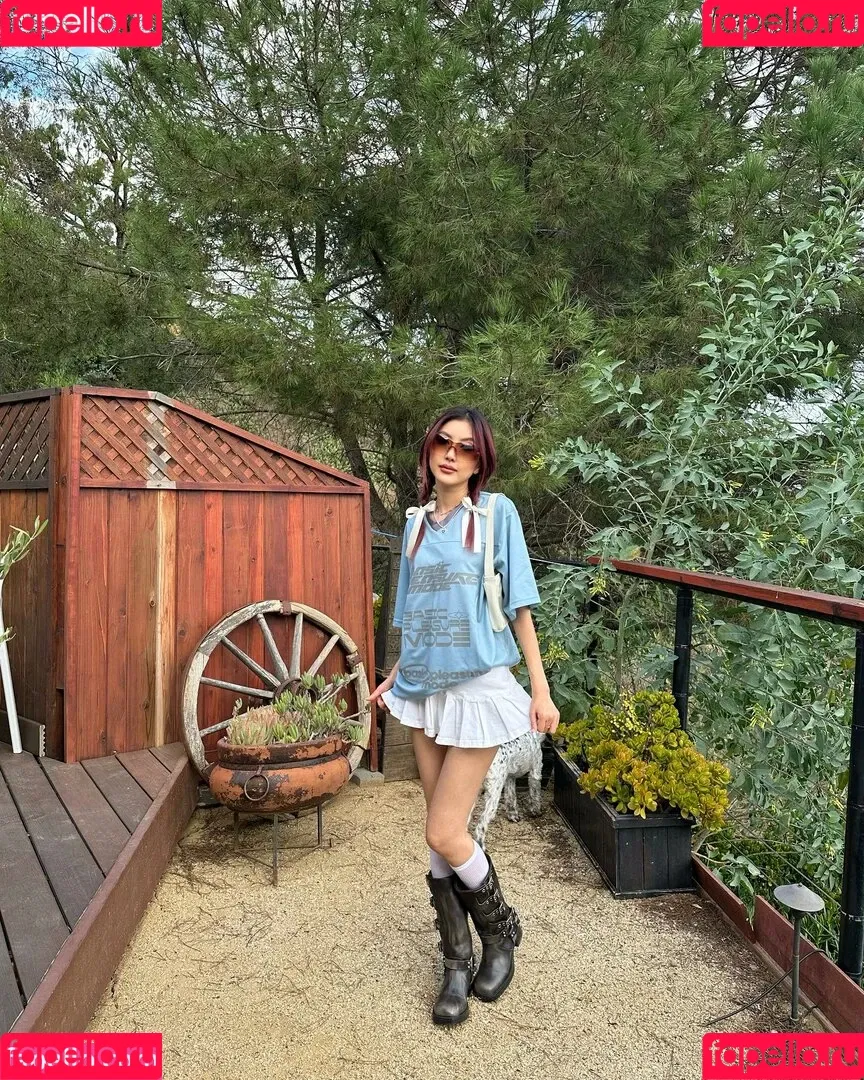 DJ Camgirl Onlyfans Photo Gallery 