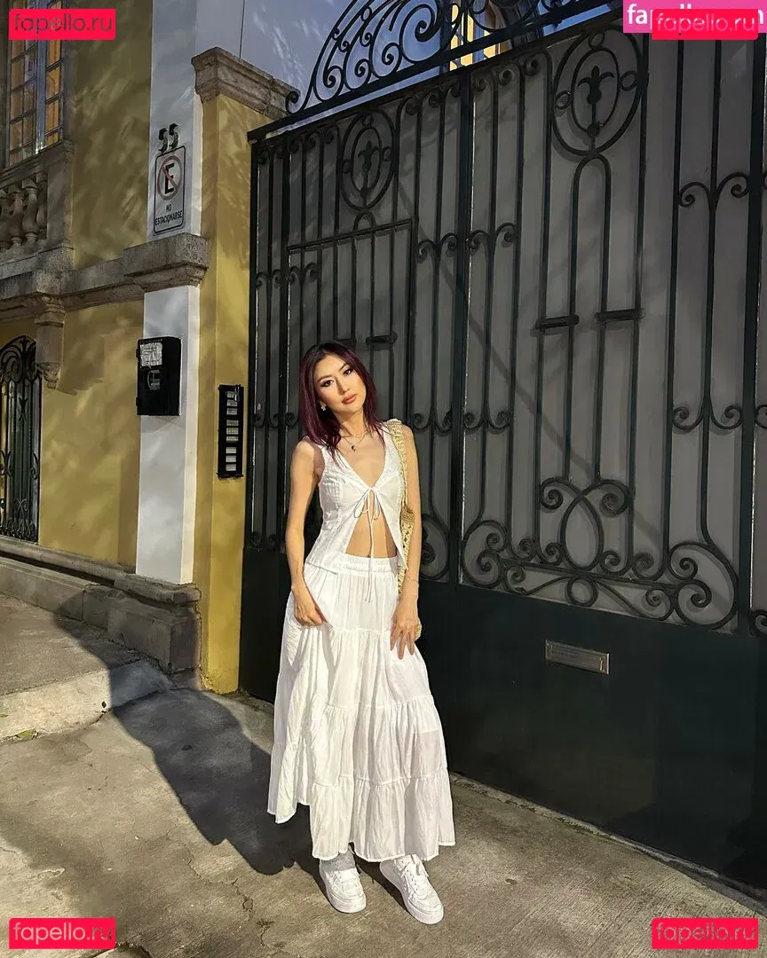 DJ Camgirl Onlyfans Photo Gallery 