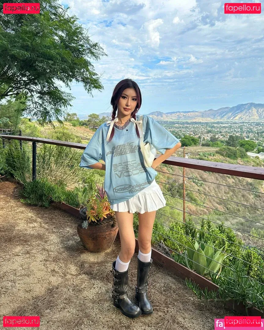 DJ Camgirl Onlyfans Photo Gallery 