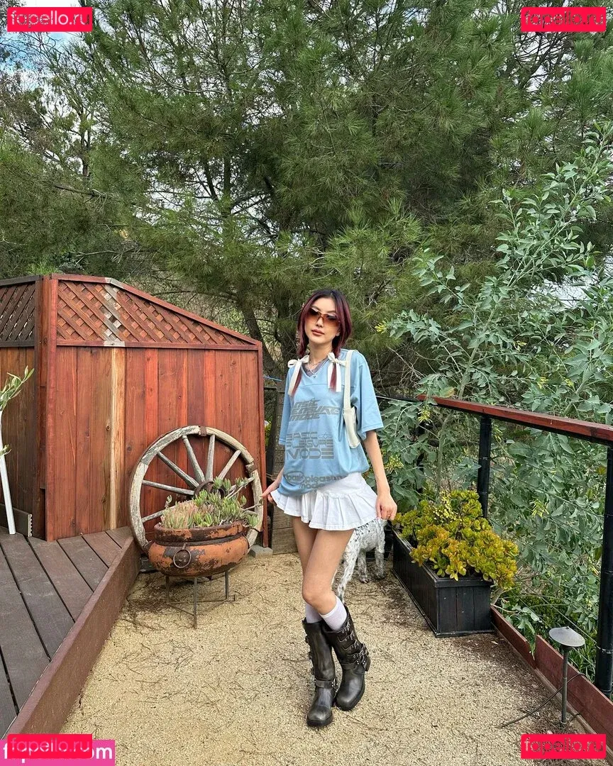 DJ Camgirl Onlyfans Photo Gallery 