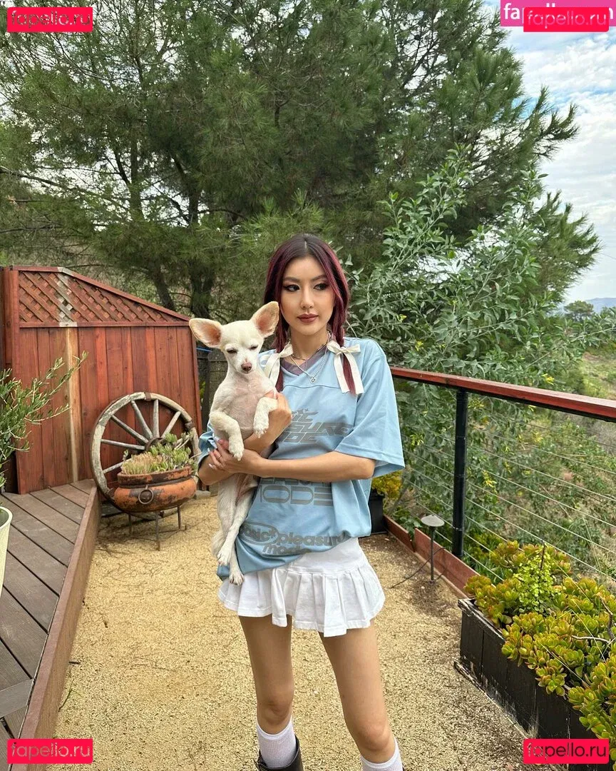 DJ Camgirl Onlyfans Photo Gallery 