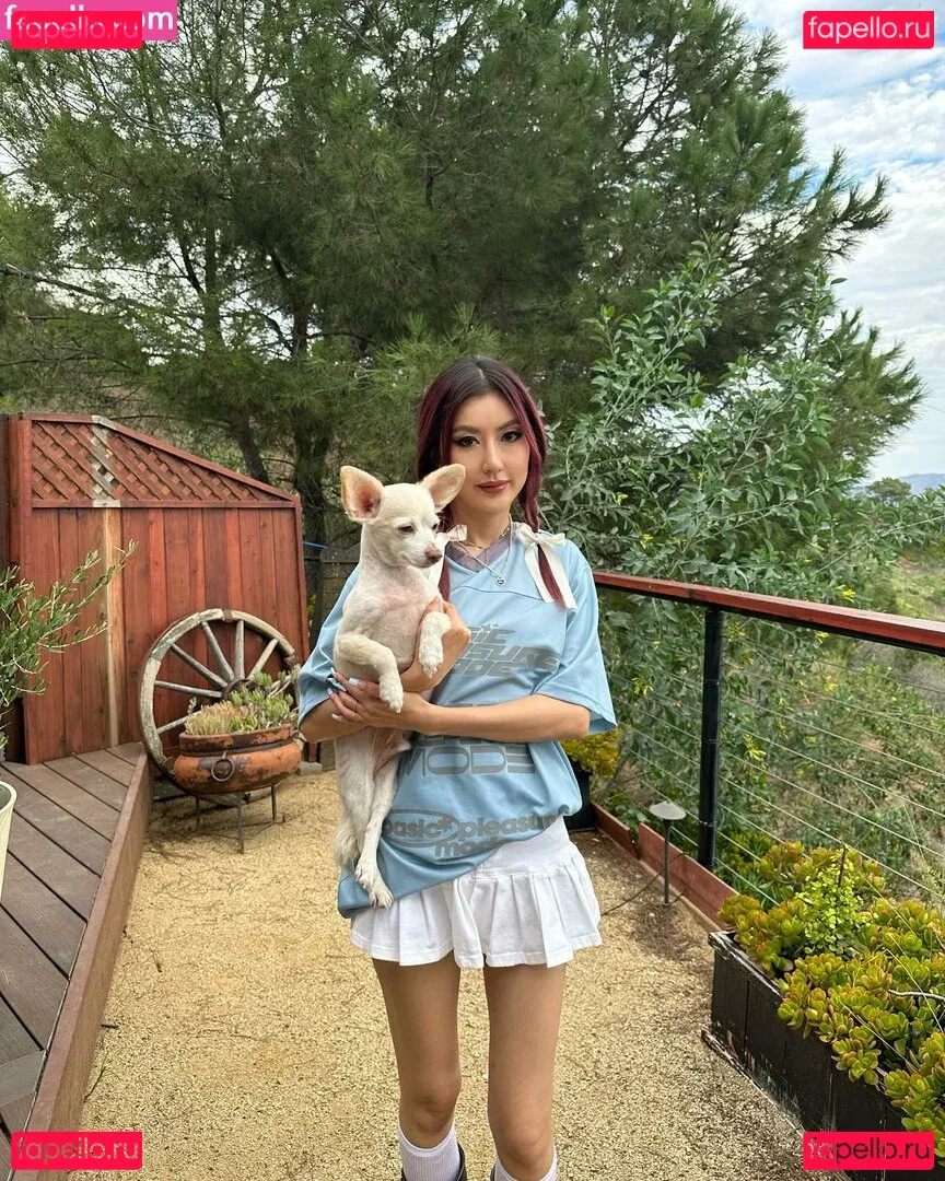 DJ Camgirl Onlyfans Photo Gallery 