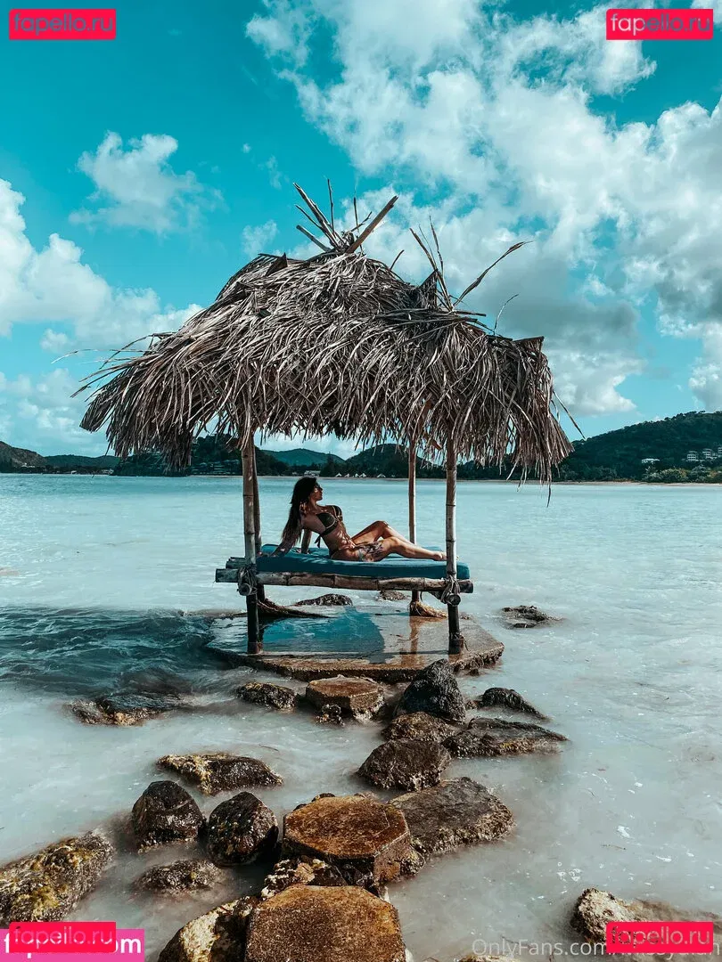 yuffieyulan Onlyfans Photo Gallery 