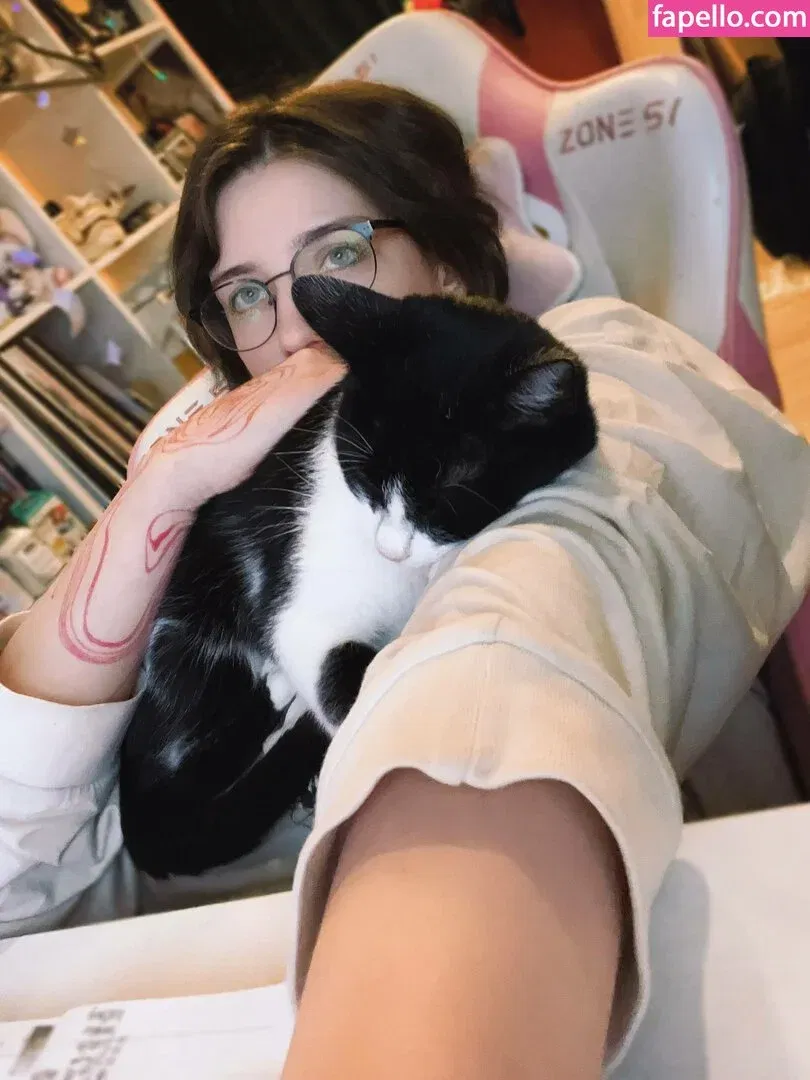 Takeomeow Onlyfans Photo Gallery 