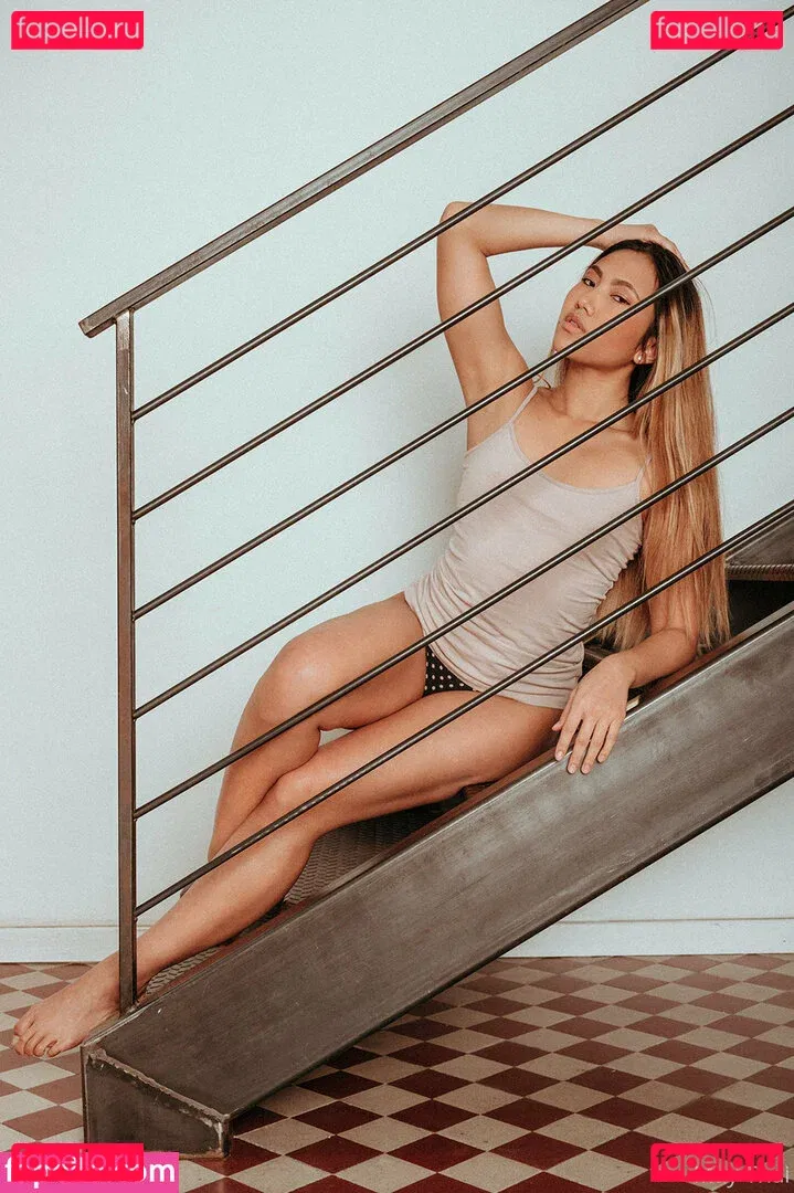 maythai Onlyfans Photo Gallery 