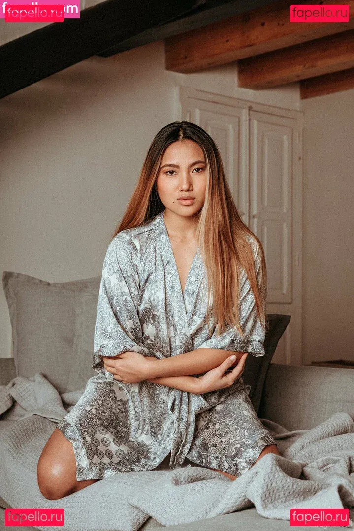 maythai Onlyfans Photo Gallery 