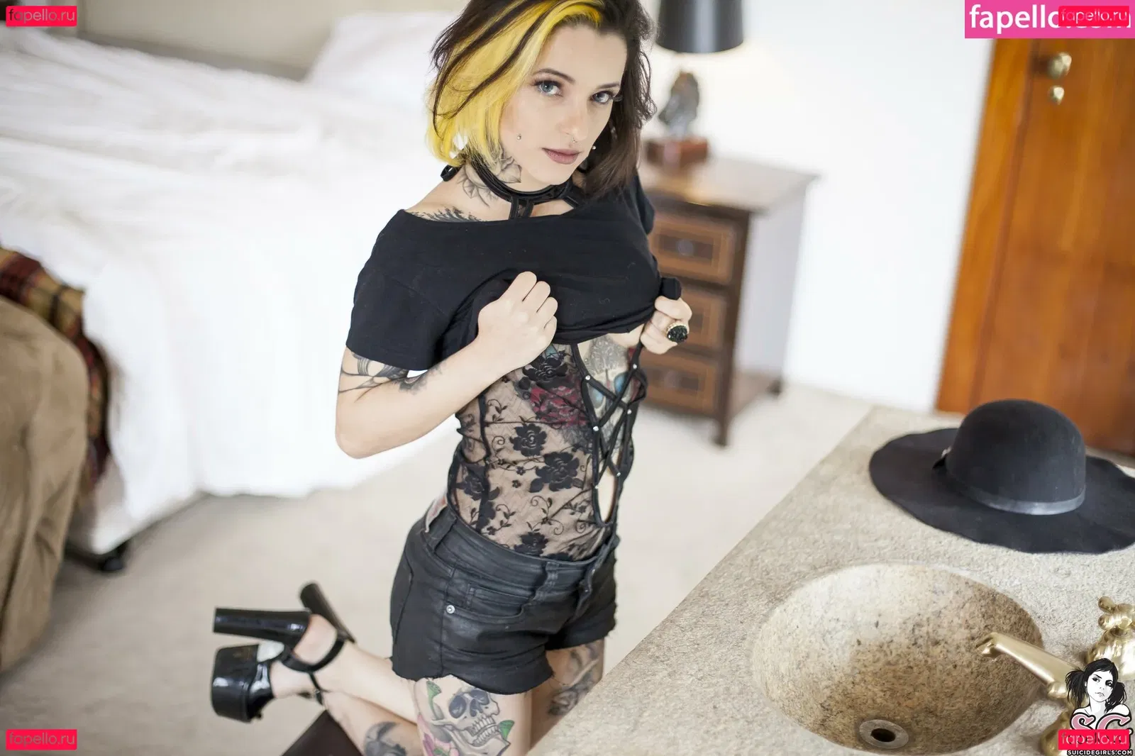 khachery Onlyfans Photo Gallery 