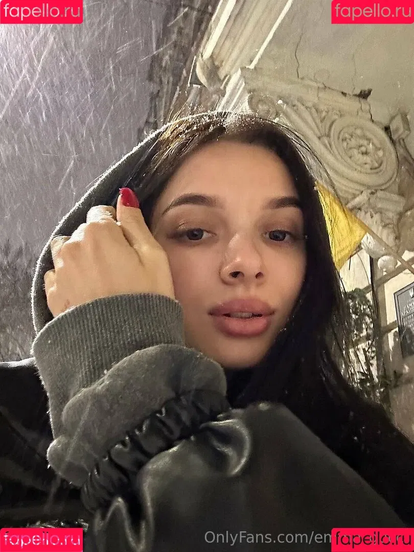 emma_emmyy Onlyfans Photo Gallery 
