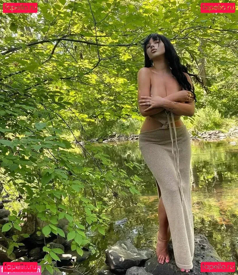 Hyunji 현지 Onlyfans Photo Gallery 