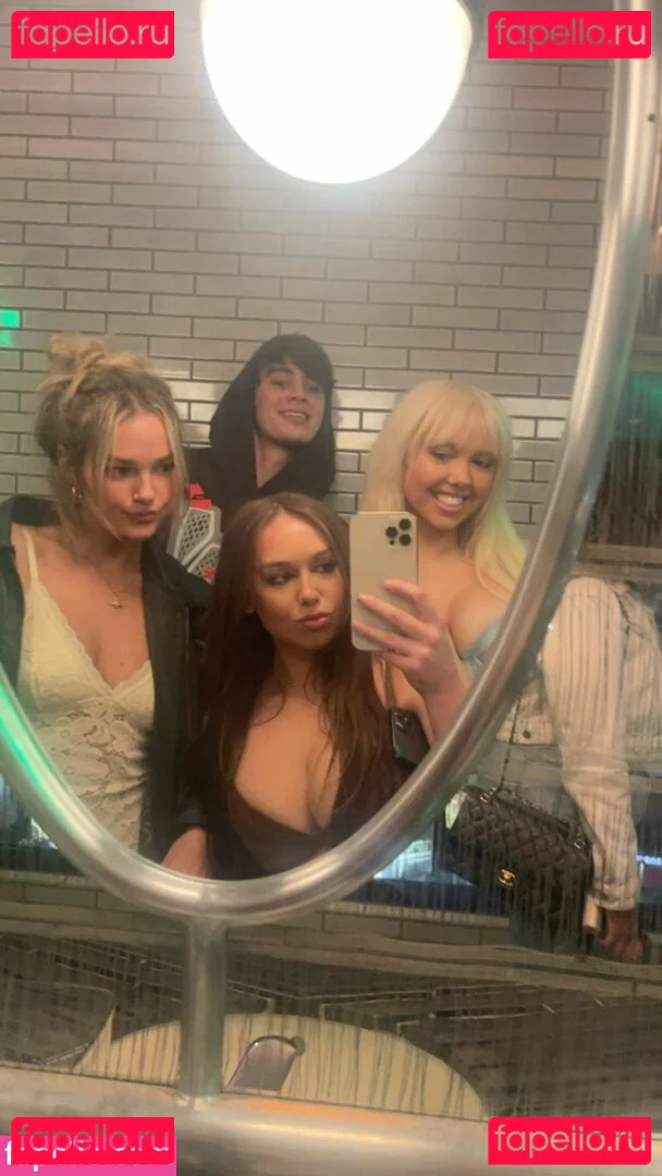 Kam Beahm Onlyfans Photo Gallery 