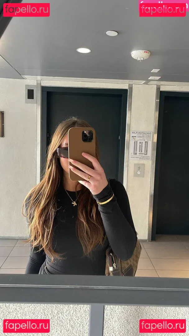 Kam Beahm Onlyfans Photo Gallery 